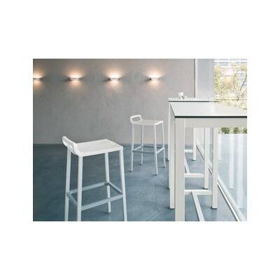 Technopolym re stool
Height 75cm (available in 60cm)