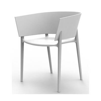 Polypropylène injecté et renforcé fibre de verre.
Existe en bleu, blanc, écru, rouge, noir, vert ou bronze


